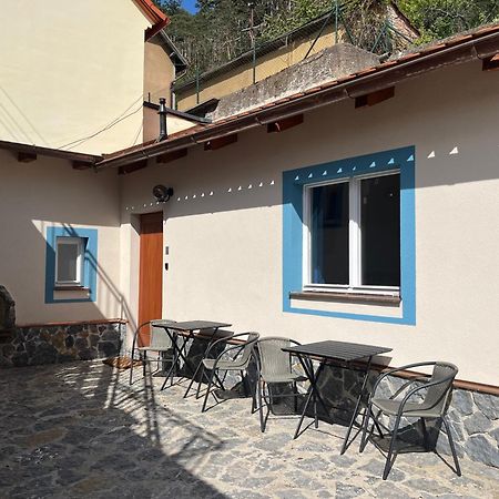Bunkr Karlstejn Hotel Kültér fotó