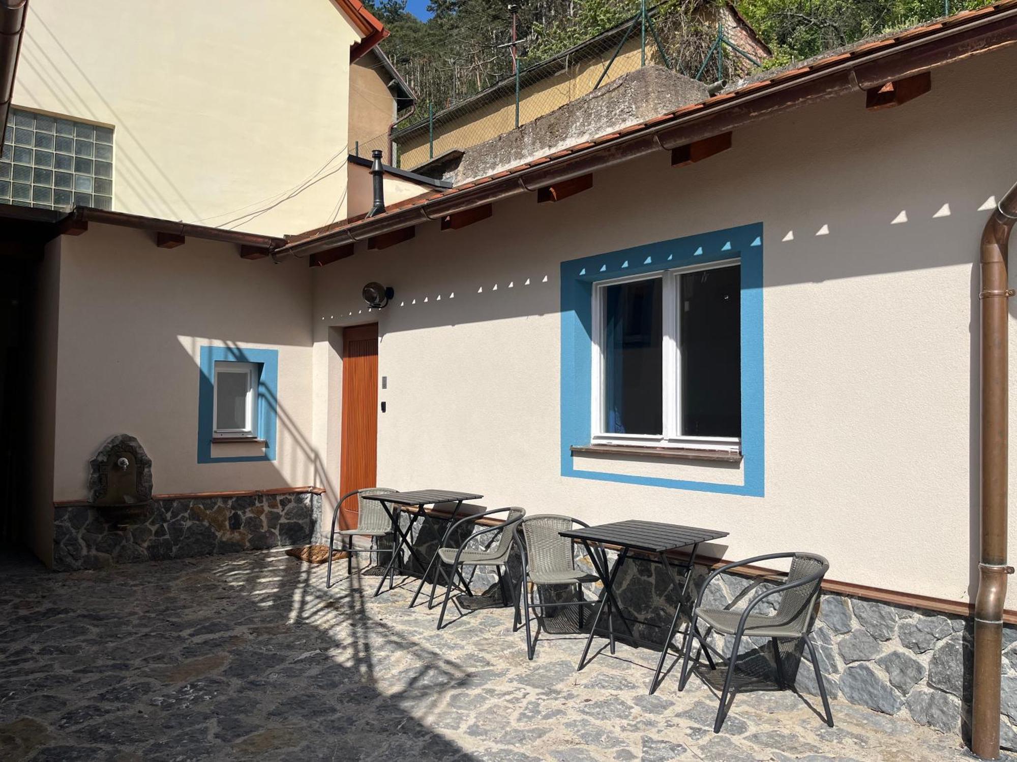 Bunkr Karlstejn Hotel Kültér fotó